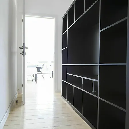 Apartment Stephanie Louise *